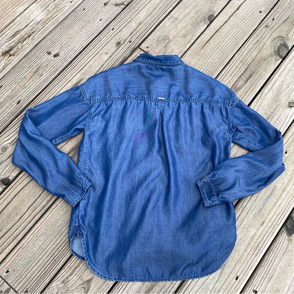 prAna Updrift Button Down Shirt 100% Tencel Denim - Picture 2 of 13